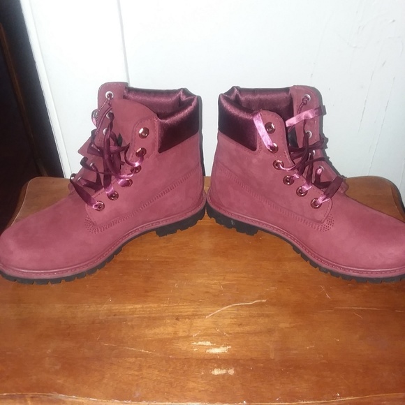 Women Woman Timberland boots